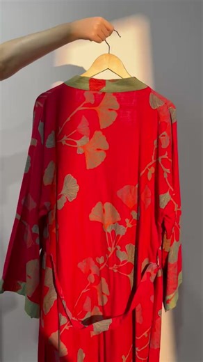 91 reactions · 6 comments | Capturing your attention in the first second, a dazzling luxury robe with vibrant prints shines under the sunlight, entrusting it with a mysterious touch of elegance. Which color do you think suits this season best? | Ownkoti | Facebook