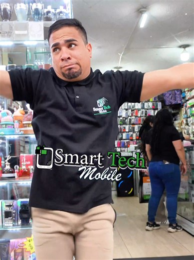 😂📲 El jefe: Necesito MÁS clientes hoy… 😰 Yo a las 9:00 am: tranquilo… 😳 Yo a las 12:00 pm: ya casi… 🔥 Yo a las 3:00 pm en Smart Tech Mobile: 📢 ¡LLÉVESE LOS MEJORES PRODUCTOS, PROMO SOLO HOY! 💸 Clientes llegando de la nada 🤑 😎 Yo salvando el día otra vez 🚀 En Smart Tech Mobile vendemos porque vendemos #Ventas #Trabajo #Humor #TikTokEcuador #FYP