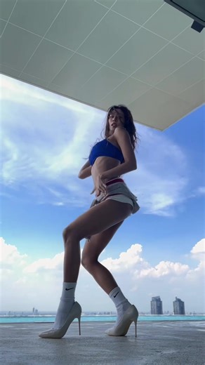 คลาสวันอาทิตย์นี้ ❤️🩷💙🧡💜💛💚 01/03 Sun19:30 Beginner heels จองคลาสผ่าน @MYXSTUDIO.BKK Song : #party4u - Charli xcx Dress code: Bikini 👙colorful สำหรับ นร. พื้นฐานน้อยสนใจเรียนส่วนตัว สามารถถามจองเวลาเรียน ผ่าน Line@ : @Far_official