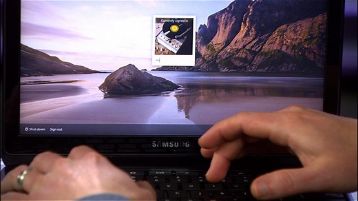 Quickly log off on a Chromebook