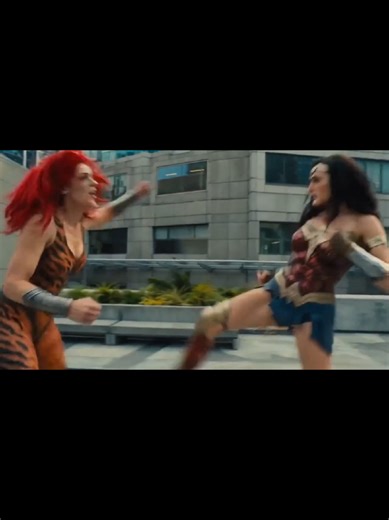 Wonder Woman vs Giganta #wonderwoman #superhero #women #fyp