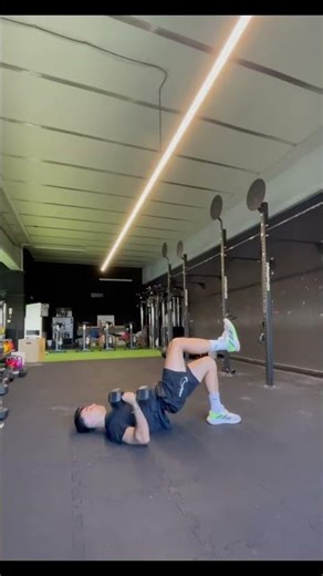 Contralateral Single Leg DB Glute Bridge Press