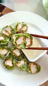 DAY 6: McCHICKEN STYLE RICE PAPER ROLL 🔥 50 days of high protein, low calorie recipes. Comment “recipe” and I’ll send you a direct link to my whole recipe archive and all the ones to come in this series! | Recipes by Victoria