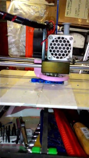 #3dprinted #blue #petg test key tag v12 #3dprintedparts #3dprinter #3dprinting #maker