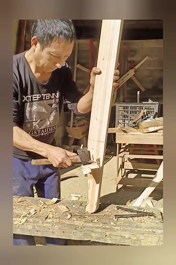 Wood crashing on the Axe 🪓🪓 #woodwork #wood #fbreels #fyp #view #usa #views #uk #viralreels #adsonreels | Wood hacks