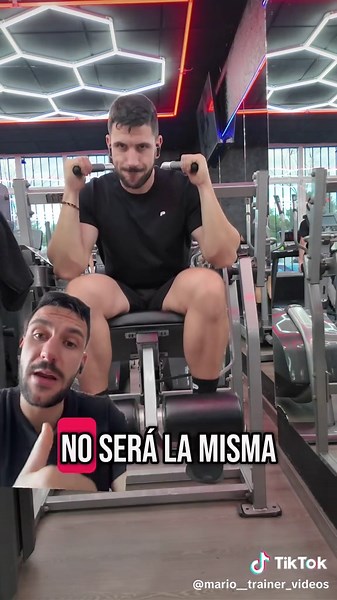 Cómo hacer crunch abdominal en máquina, esta es más común #greenscreenvideo