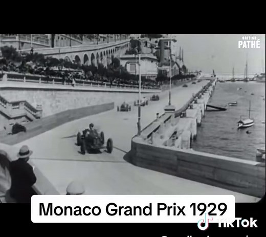 The very first Monaco Grand Prix, 1929. . . . #monaco #grandprix #monacogp #classiccars #roadbookmag