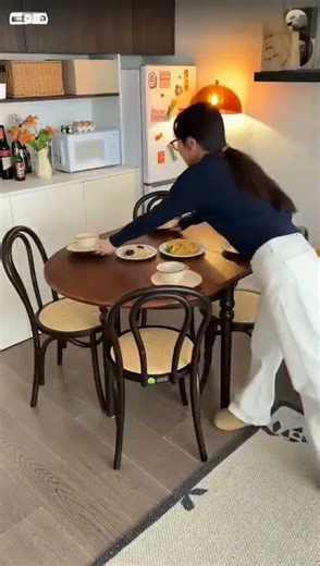 小さなダイニングテーブル 90cm 小さな円卓 伸縮円卓 #伸縮ダイニングテーブル #円卓 #home #homedecor#食卓