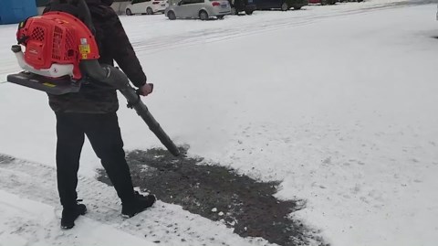 65CC 2-Stroke Gas Powered Backpack Leaf Blower - 850CFM 230MPH Powerful Wind, 1.8L Large Fuel Tank, High-Efficient Gas Leaf Blower for Yard Lawn Care, Leaf Cleaning, Snow Removal (Orange)