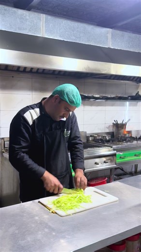 Mobile Phones in the Kitchen: A Recipe for Disaster