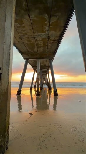 Hermosa Beach. A luxurious beach for those who appreciate privacy.