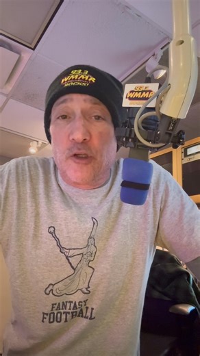 Sunday night live radio 📻 at 93.3 FM WMMR. I’m live in the Pierre Robert studio until midnight Eastern time. Swing by stay warm. It is bitter cold outside. Let’s see where the night takes us. Appreciate you taking this journey with us. Call ☎️ or text The Pierre Robert Studio: 610-660-9333 Listen: 👂 WMMR.com Free App 🔊 “Alexa, play 93.3 WMMR.” #LiveRadio #MMRRocks #SuperBowl #SundayNight #Philadelphia | Markus In The Darkus