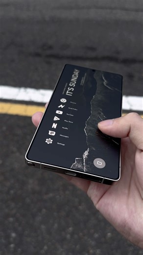 A clean black & white Android Setup. #androidcustomization #androidsetup #howto #shorts