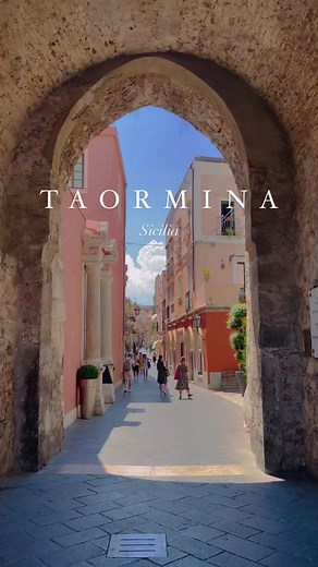 Travel Tips for Visiting Taormina, Sicily
