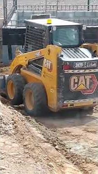 CAT 262D Heavy Machine Working 🔥 Amazing Skid Steer Loader Operator #shorts