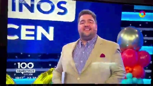 20K views · 1.6K reactions | 藍 gracias @dariobarassi abrazoooooouu jajaja nos reímos con Azul!!! Venite al rex! Te invita aristimulu jajajaja | Lisandro Aristimuño | Facebook