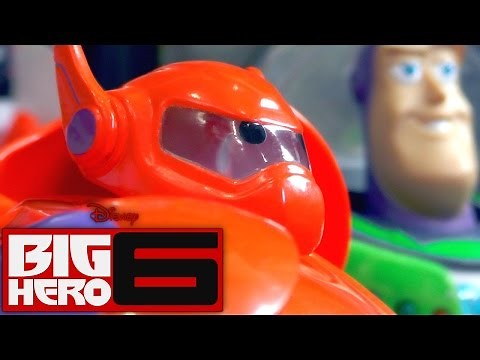Big Hero 6 Bandai - Deluxe Flying Baymax, Armor-Up Baymax (Part 2 of 3)