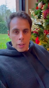 A real recall is not calling a puppy’s name and hoping they come back. That’s just obedience on low intensity. True recall only exists when the dog can disengage from what they’re doing and re-engage with you on command. Real recall is a simultaneous switch of three things. Drive must switch from high to low. Visual focus must break and lock back onto you. Movement must stop away from you and finish position with intent. When those three switches happen together, you have recall. Without that hi