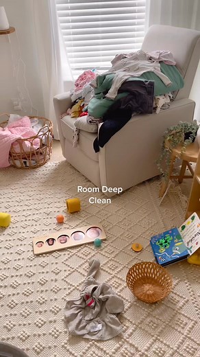 73K views · 1.6K reactions | The baby’s room getting a deep clean #speedclean #girlsroom #deepclean #CleanTok #reallife #viralvideo #usa #diy #mexico #fypシ #uk #fyp #fyppage #homedecor #fypシviralシ #australia | Carissa Cleaning Motivation | Facebook