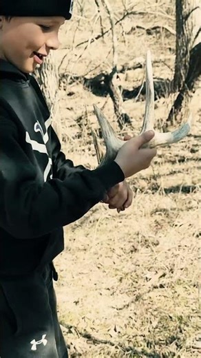 Young SHED FINDER! #shedseason l #outdoors