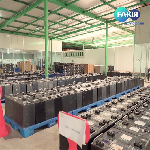 Fakir Technologies’ state-of-the-art service center delivers continuous, year-round support for all BESS and lithium-ion battery solutions. With 15 years of proven expertise, our skilled engineers trained by manufacturing partners provide factory-grade service and repair, ensuring optimal performance and reliability. Spread across 5,000 sq. ft. of diagnostic space and equipped with impedance analyzers, environmental chambers, and cycle testers, our team of 12 in-house engineers and 10 field expe