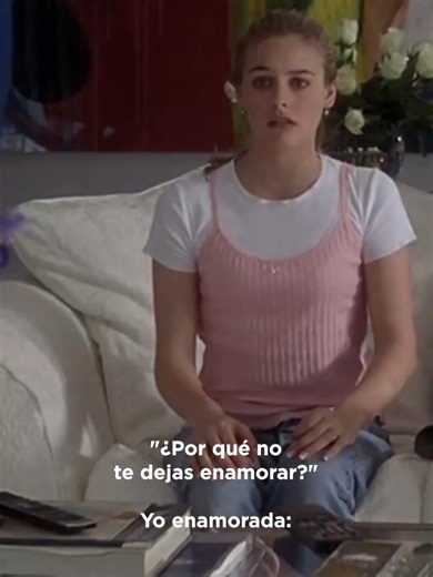 Cheer se da cuenta que está perdidamente enamorada de Josh... ni así deja de ser icónica. 💅🏻 #MiércolesDePelícula no te pierdas