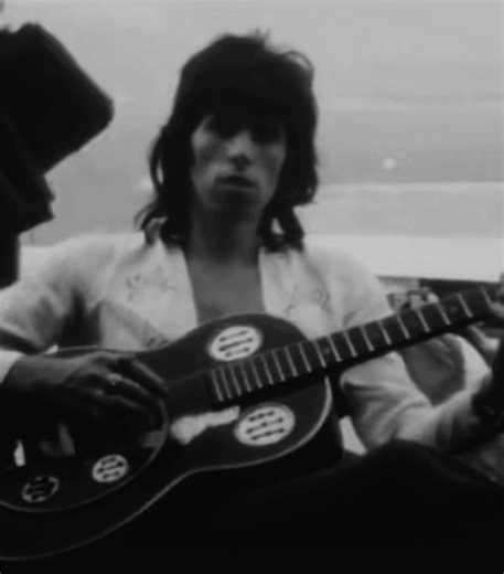 The Stylish Couple: A Journey Through 70s Music