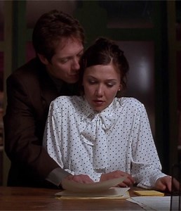 Exploring 'The Secretary' Movie: A 2002 Cinematic Gem