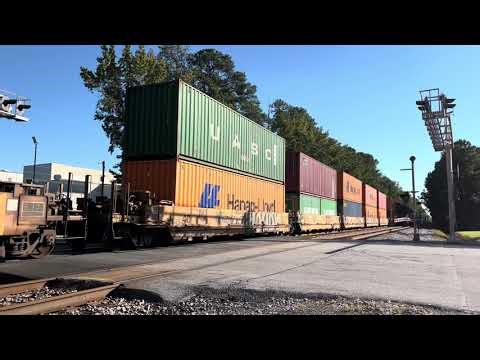 CSX 765 Leads Long Fast Moving 55+MPH CSX I138-16 NB Intermodal Train Thru Lake City SC