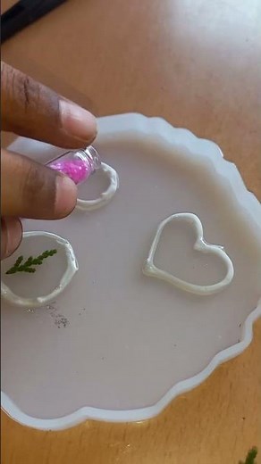 resin pendant without mould for beginners part 1