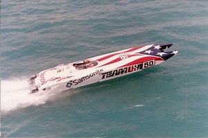 Chuck Norris vs Don Johnson: Offshore Boat Racing, Celebrities, Big Boats, Big Hair — Wave To Wave