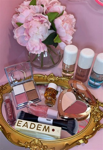 NEW DROPS 🎀✨ featuring the viral Charlotte Tilbury heart blush & Dior highlighter palette 💕 the prettiest glow ever 💄#LiveShopping #SephoraFinds #charlottetilbury #diorbackstageglowpalette