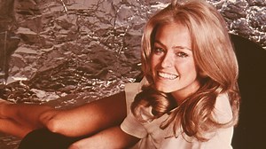 Hairstyles From The '70s & '80s That Are Making A Huge Comeback - Women