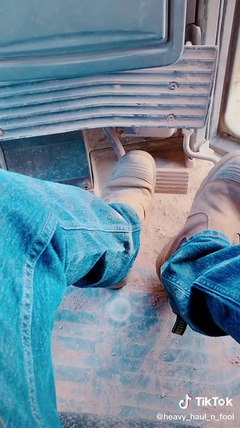 Exploring the Interior of a D10 Cat Dozer