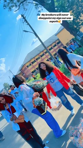 Money is talking @Flavour of Africa @DonteeTV #foryoupage #fypシ #trend #makemefamous #igbotiktok