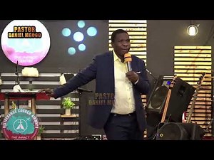 MWANAUME ILI USINGIE KWENYE MAJARIBU OA MWANAMKE MWENYE SURA FLANI HIVI IMEKAA KAA "PASTOR MGOGO