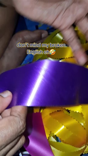 How to Create a Traditional Fijian Salusalu