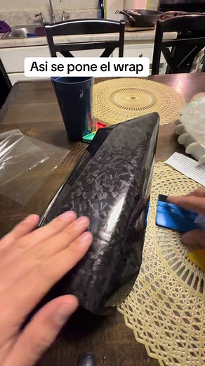 Cómo aplicar wrap de vinilo en tu vehículo