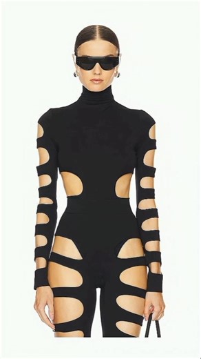 Models v/s Blackpink wearing them 🔥😍 #blackpink #shorts #fyp #lisa #jennie #jisoo #rosè #shortvideo