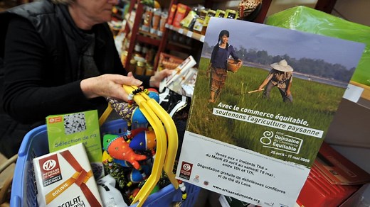 Commerce équitable: ces labels qui garantissent une meilleure rémunération des agriculteurs