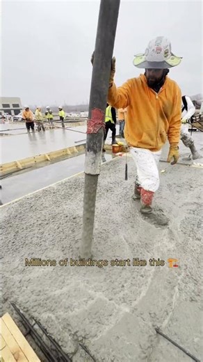 Concrete Pouring Process : Professional Technique for Spreading Fresh Concrete