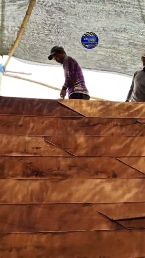 The Simple Hammer Technique Boat Builders Use for Perfect Plank Fit!