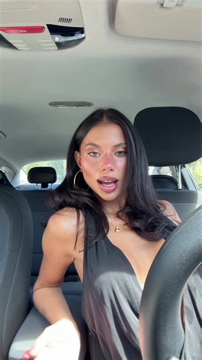 Izzy Armitage (@izzyarmitage3)’s videos with Truth Hurts - Lizzo