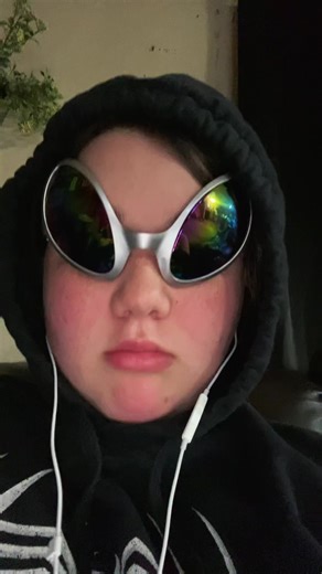 Singing alien#alien #awesome #fypシ #viral