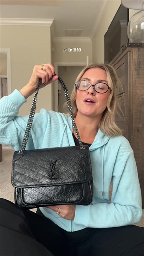 Unique Unboxing Experience with a New Bag