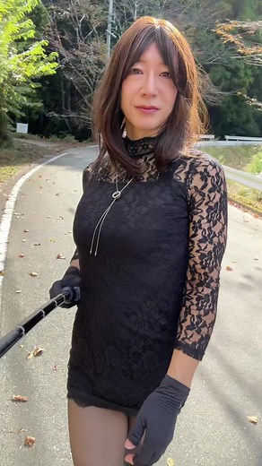 女装ミニスカートでの楽しい散歩