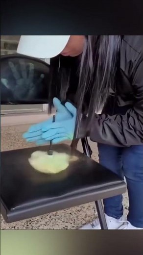 How Forensic Experts Take Fingerprints | फॉरेंसिक टीम फिंगरप्रिंट कैसे लेती है | Crime Scene