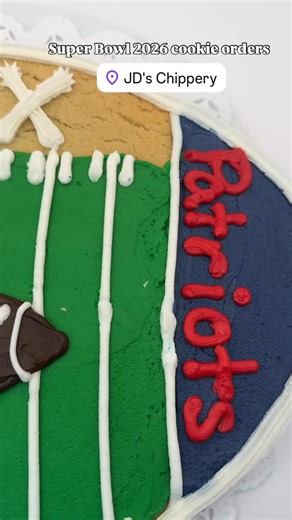 JD's Chippery on Instagram: "Super Bowl orders are officially in play 🏈🍪 From custom football cookie cakes featuring Patriots vs. Seahawks to individual sprinkle cookies and frosted cookies in team colors, we’ve got your game day spread covered. Perfect for watch parties, tailgates, or cheering from the couch. Order ahead and let the cookies do the talking. Which team are you rooting for? 👀👇 #JDsChippery #SuperBowlTreats #GameDayDesserts #CookieCakes #FootballCookies"