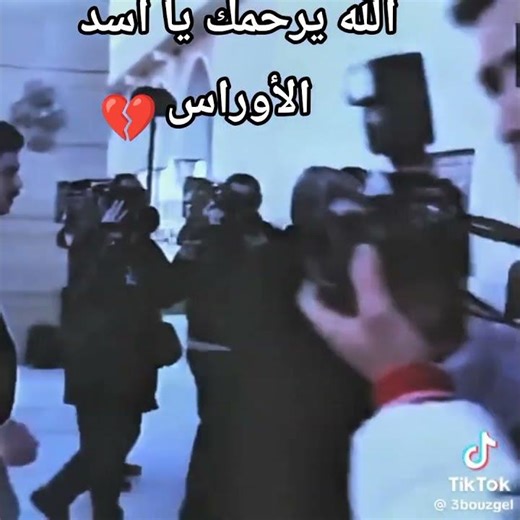 قصدتو لدفاع عن الوطن مقصدتوش اكون رئيس هذه شرة كبيرة ليمتو على الكرسي في وقت الرخاء