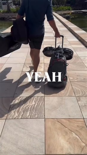 2025 kept us BUSY in the best way. 🙌 So many events, so many dance floors, so many unreal artists doing what they do best. Huge thank you to every couple, client, venue and legend who trusted us this year, and to our artists who show up and deliver every single time. We’re closing out 2025 feeling proud, grateful and fired up. 2026, we’re ready for you. | Total Entertainment